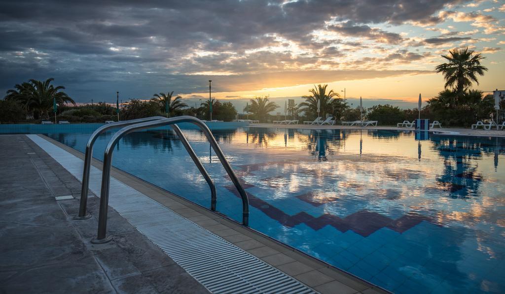 Royals Gate Otel Rodi Garganico Dış mekan fotoğraf