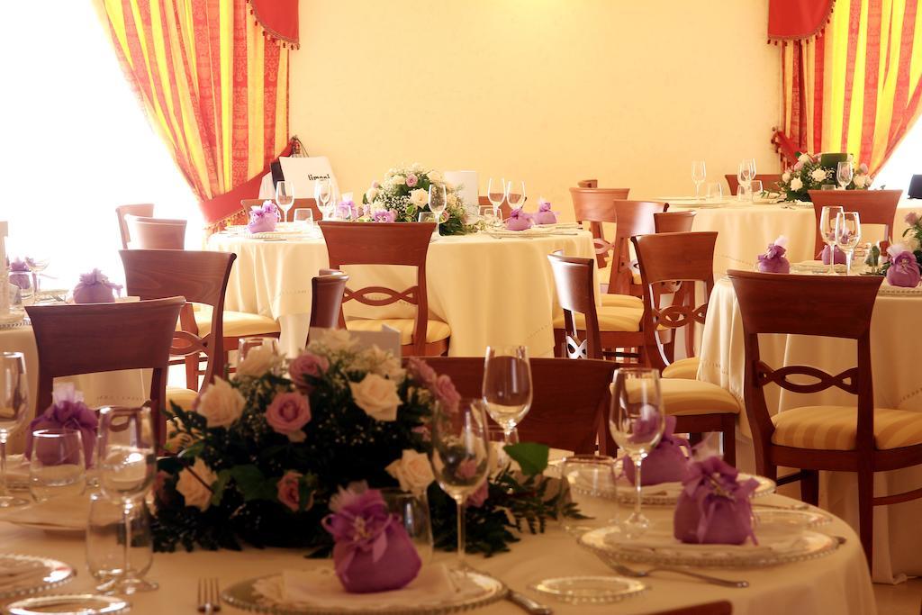 Royals Gate Otel Rodi Garganico Dış mekan fotoğraf